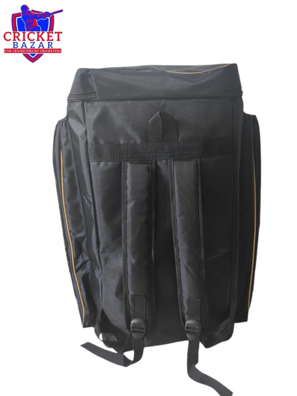 CB Duffle Cricket Kit Bag- fast Selling - Image 3