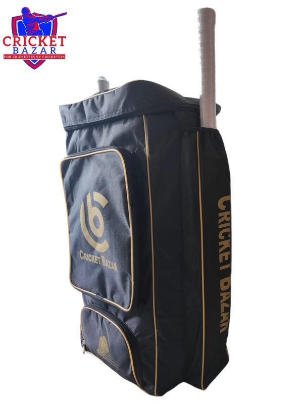 CB Duffle Cricket Kit Bag- fast Selling - Image 4