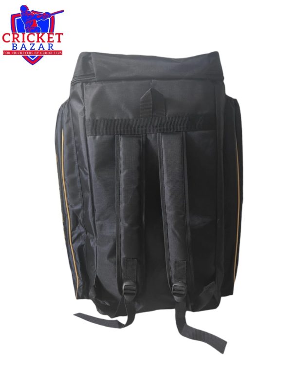 CB Duffle Cricket Kit Bag- fast Selling - Image 6