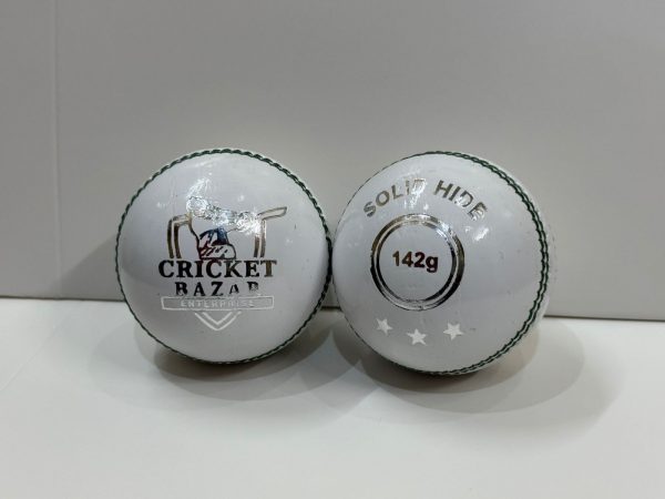 CB Platinum White Cricket Leather Ball (156 GMS & 142 GMS) - Image 3